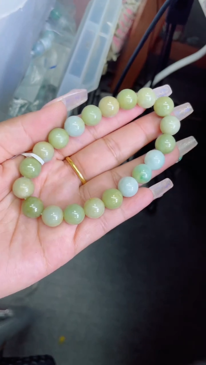 未镶嵌戒指翡翠珠串10.4