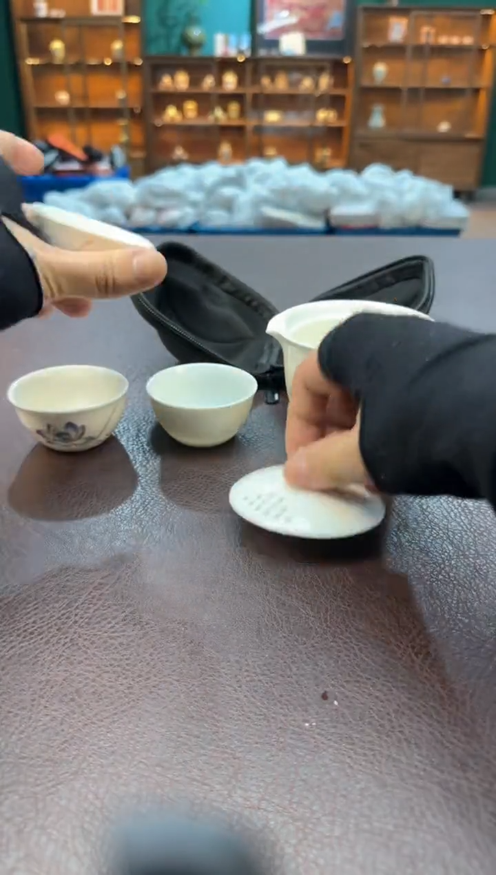 【闪购商品】摆件瓷SC1111111111