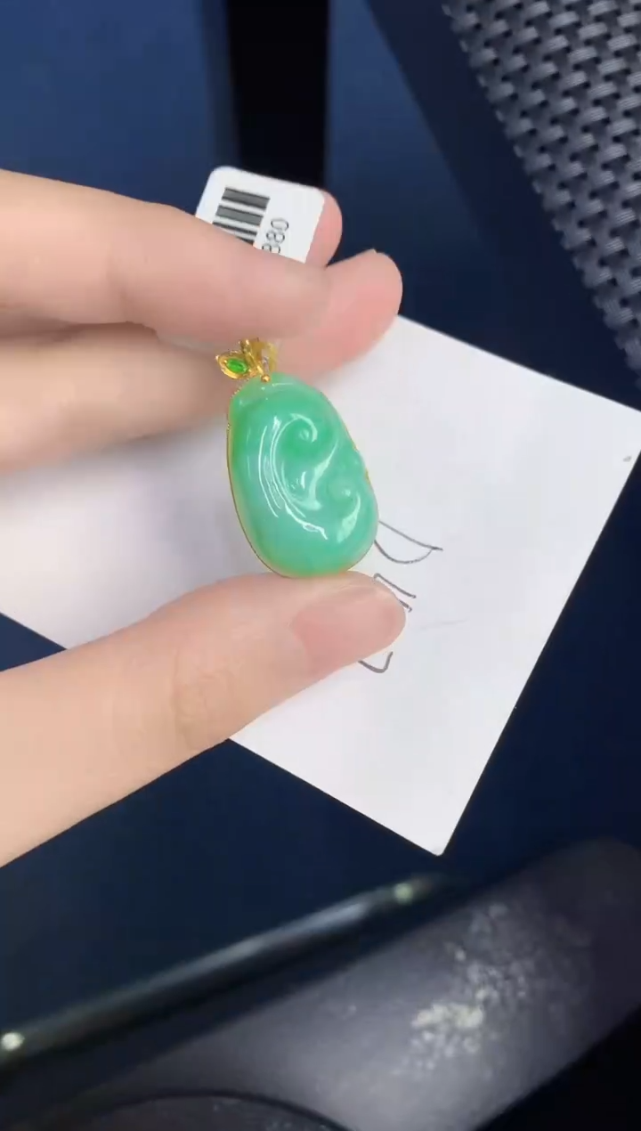 【闪购商品】翡翠颈饰18K金镶嵌000000000