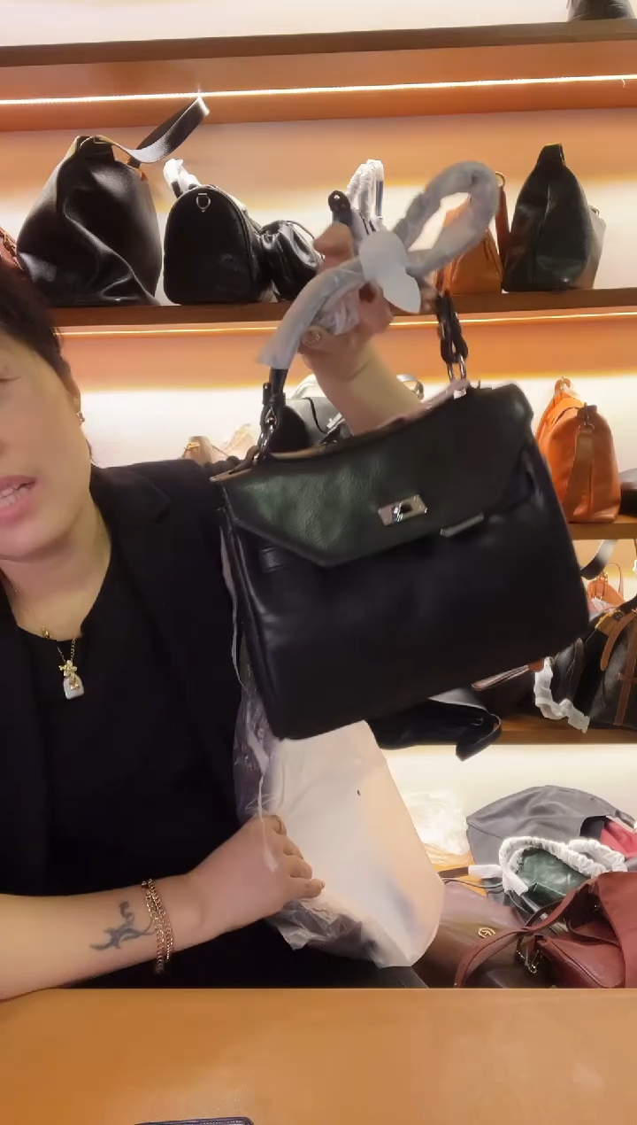 牛皮（革）高端订制时尚百搭女士手提斜跨包