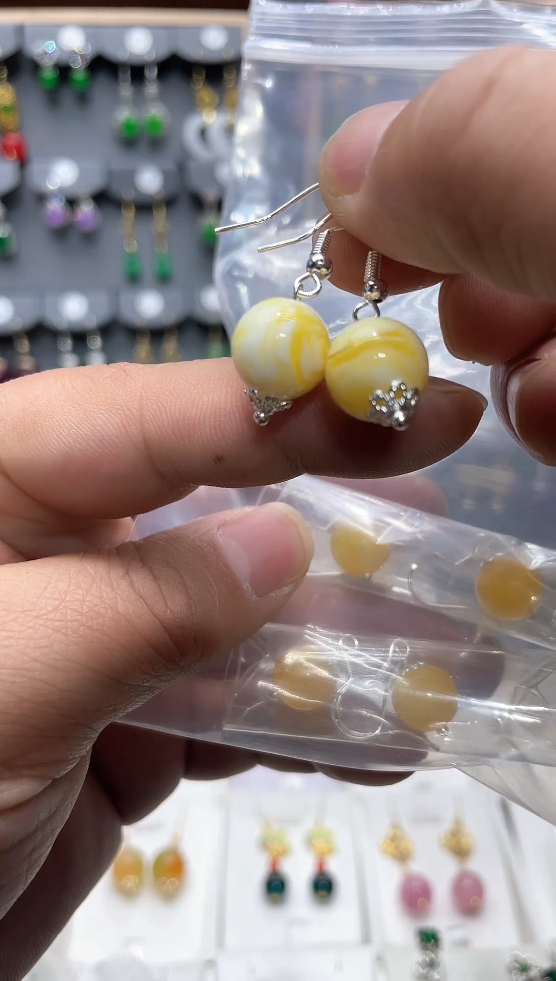 【闪购商品】蜜蜡耳饰银S925镶嵌时尚耳饰111