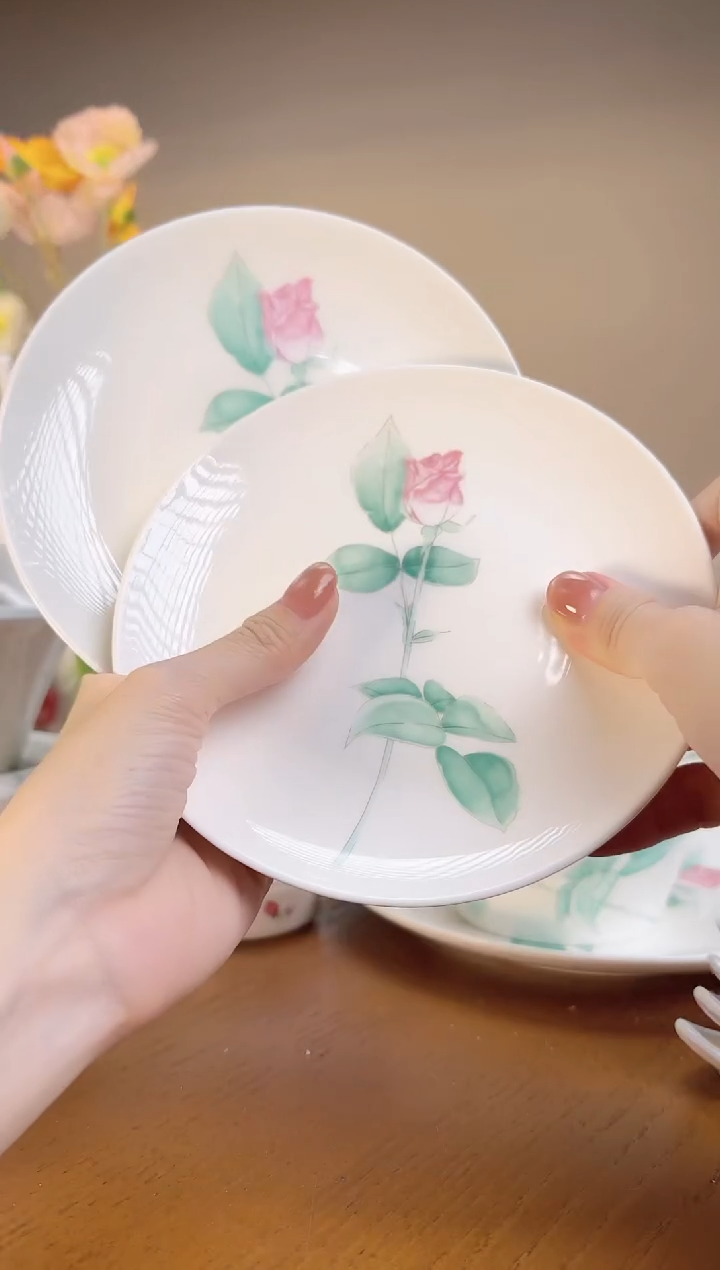 【闪购商品】玫瑰高骨瓷6寸浅盘2个