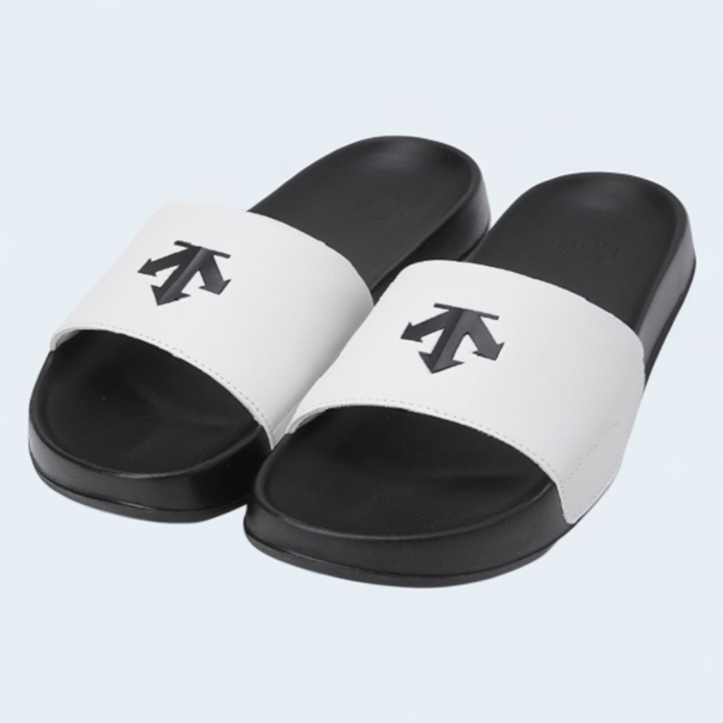 DESCENTE/迪桑特舒适防滑一字拖鞋SR123LSD11