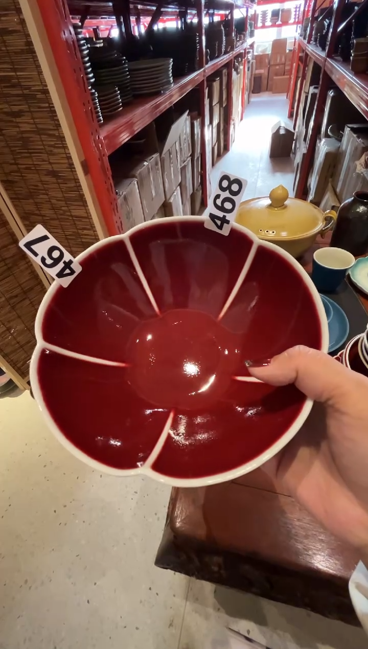 瓷片半**泡468郎红花朵碗