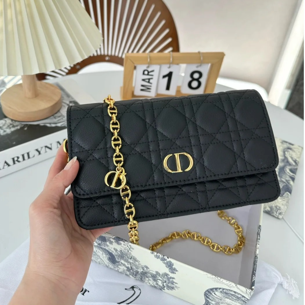 95新 DIOR/迪奥 caro 链条woc黑金牛皮 /98新/优选