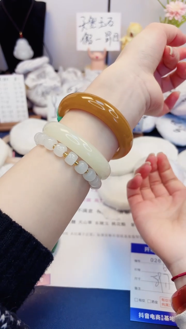 【闪购商品】石英质玉手镯未镶嵌26-财气镯-圈口59