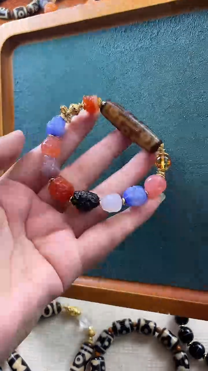 未镶嵌1玛瑙/玉髓琇****瑞             