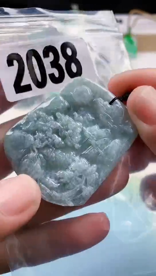 【闪购商品】翡翠挂件未镶嵌天然翡翠吊坠挂件