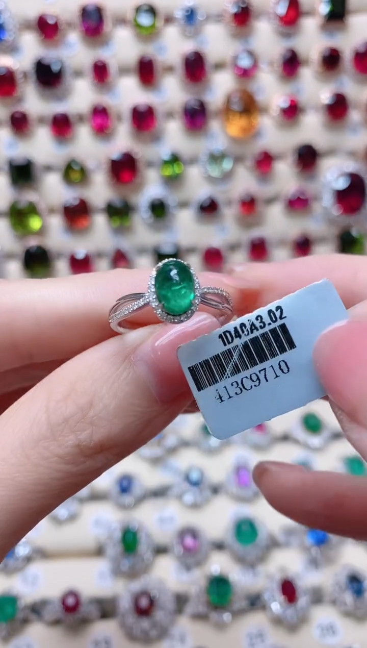 【闪购商品】祖母绿18K金戒指18K金镶嵌1