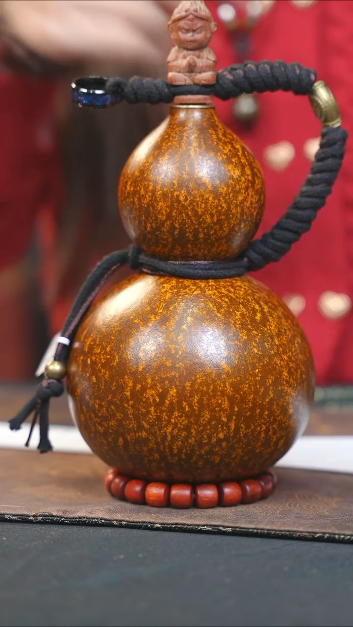 【闪购商品】WX152大漆酒葫芦不包手串及旋转底座