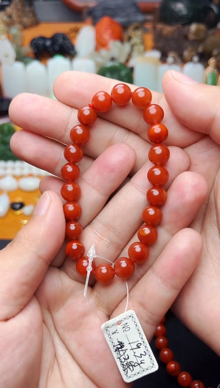 【闪购商品】南红玛瑙手串未镶嵌手串01