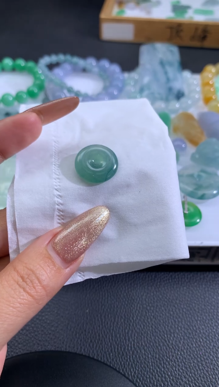 【闪购商品】定制翡翠未镶嵌翡翠