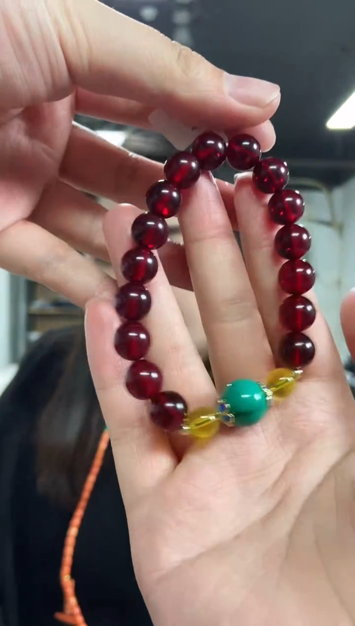 【闪购商品】血珀裸石未镶嵌多样性发其一颜色微差