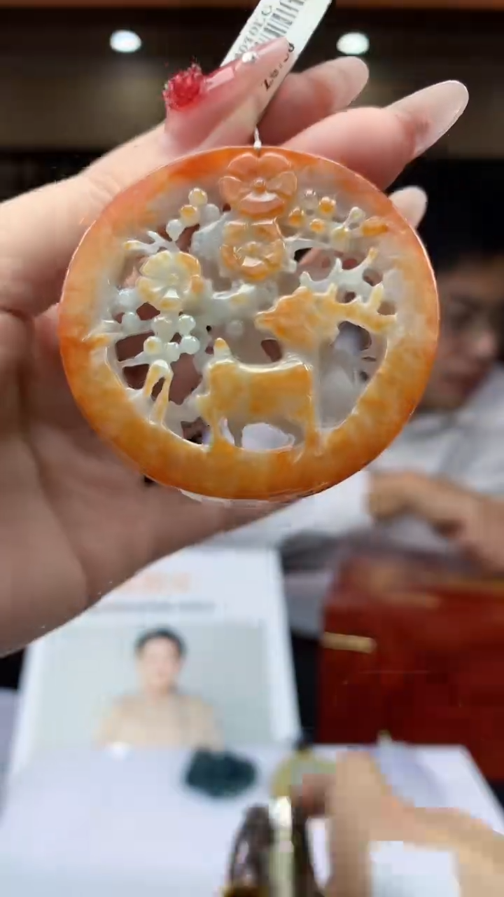 【闪购商品】定制翡翠未镶嵌1002ry-毛货挂件45