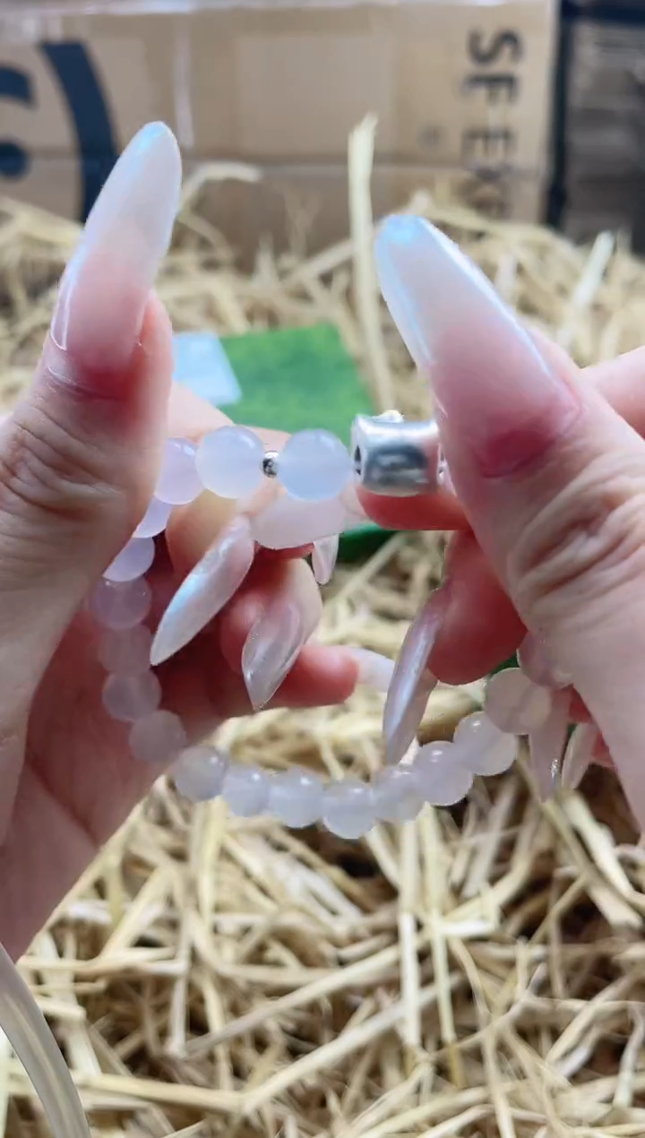 未镶嵌手链玛瑙/玉髓v01---8mm