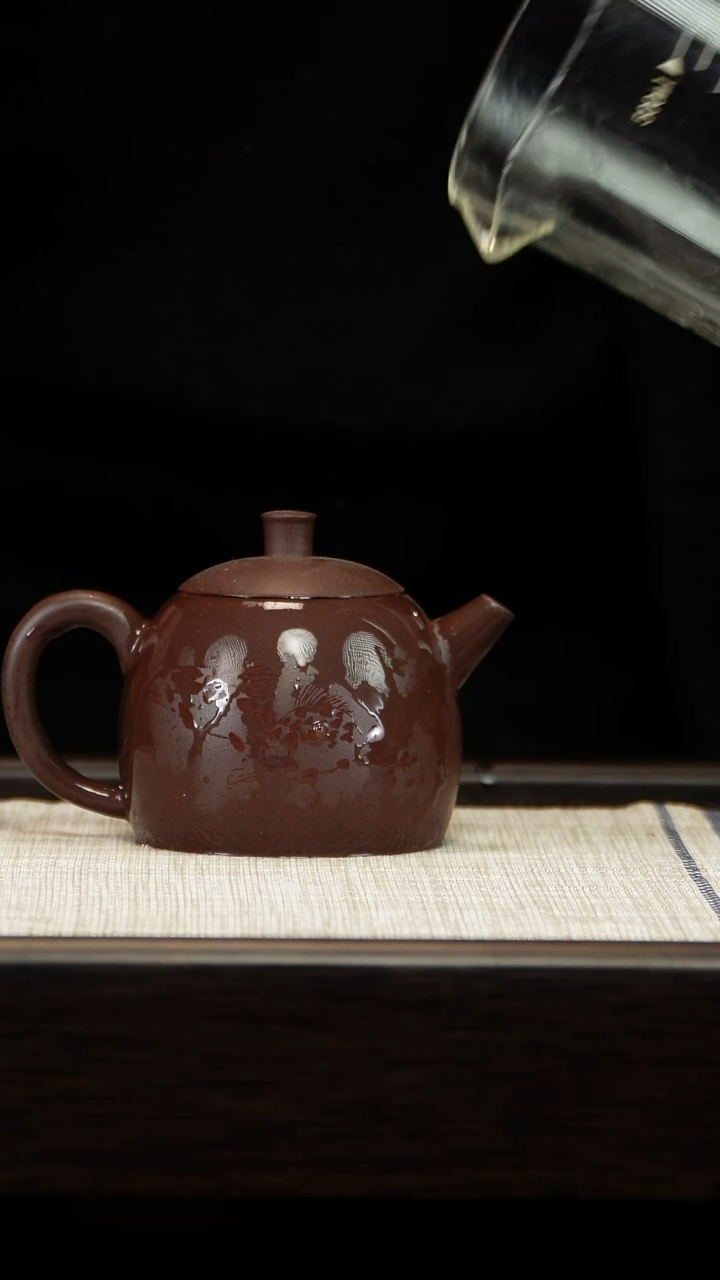 茶壶紫砂刻绘慕古秦权