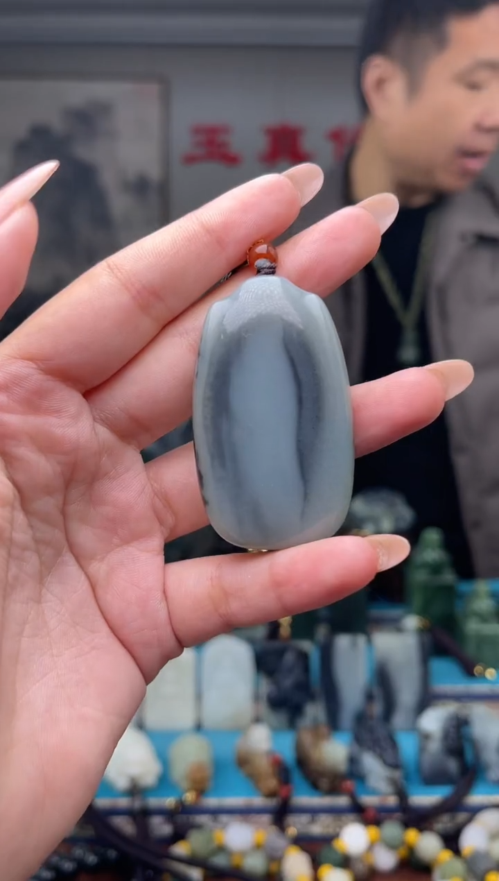 未镶嵌和田玉挂件1