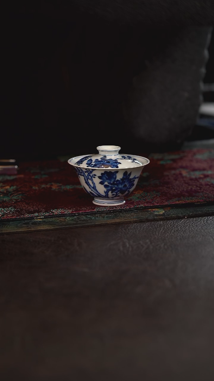 洪印慕明玉兰花小盖碗