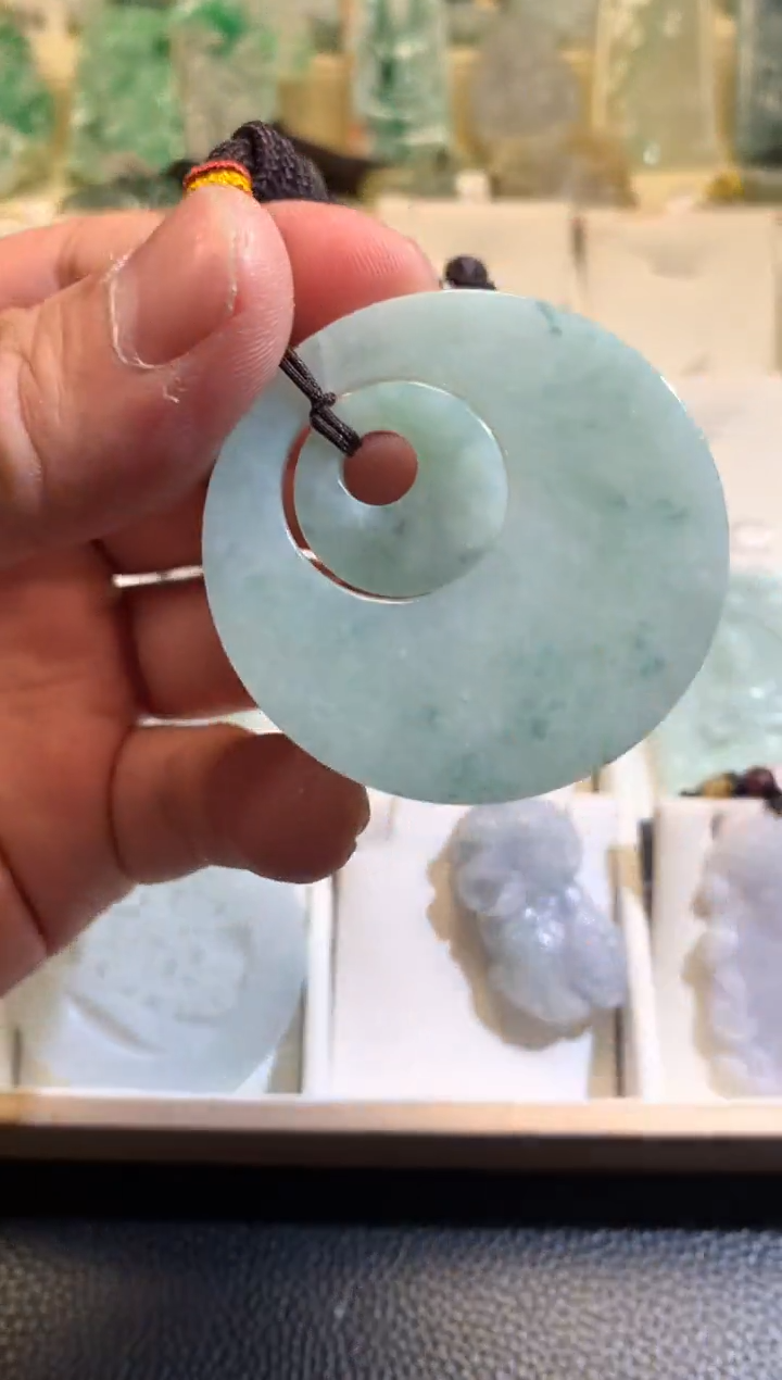 【闪购商品】翡翠颈饰未镶嵌03/04/34