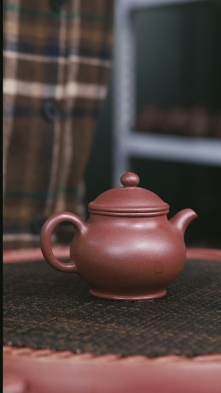 【闪购商品】紫砂台西底槽清50号潘壶160cc//////