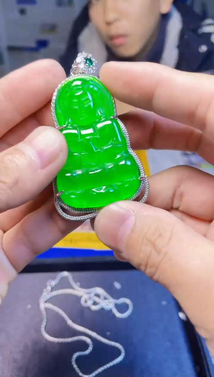 时尚精美高端吊坠159