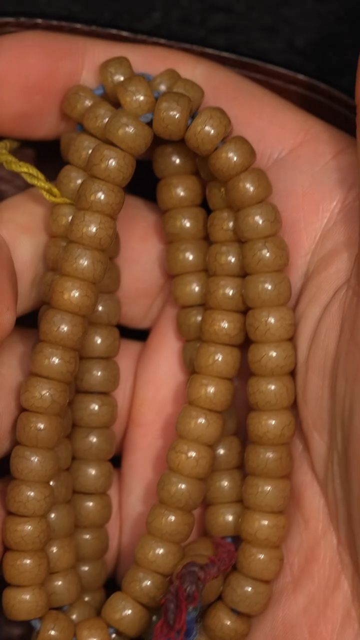 冲赛康胡子哥，藏传念珠128