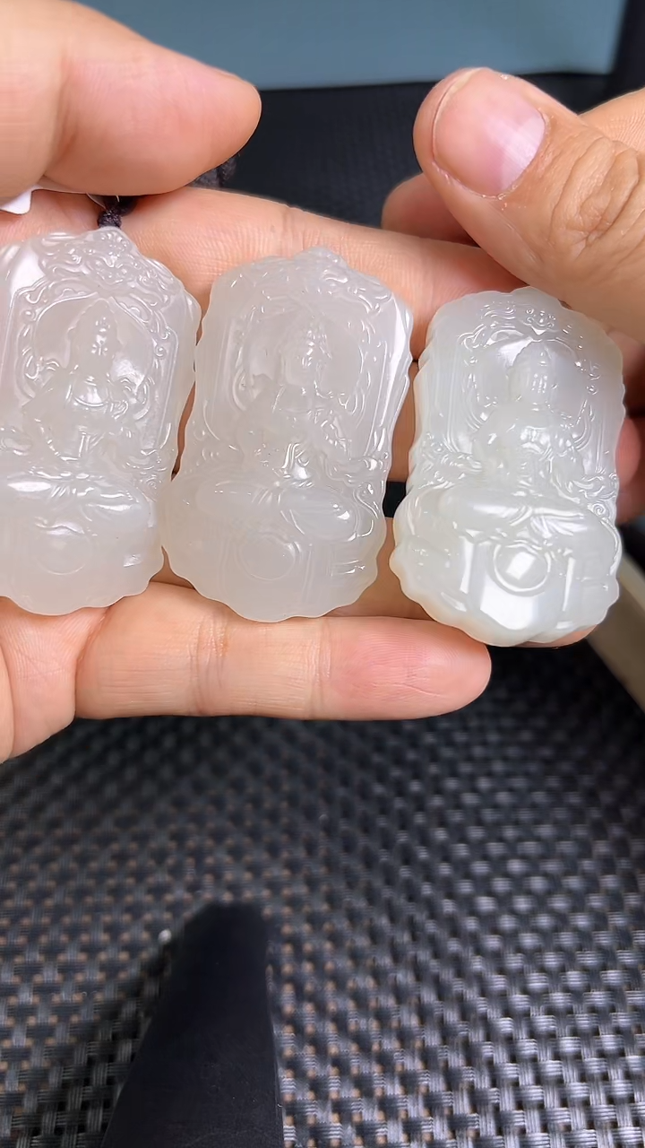 【闪购商品】和田玉·未镶嵌吊坠多样性发货拍一