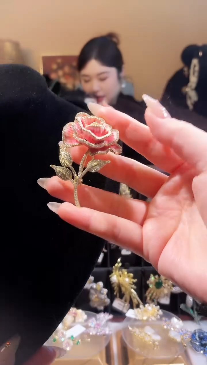 合成立方氧化锆铜合金粉玫瑰