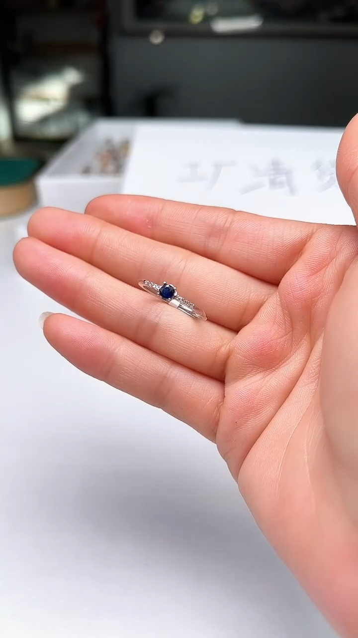 【闪购商品】蓝宝石戒指银S925镶嵌成品