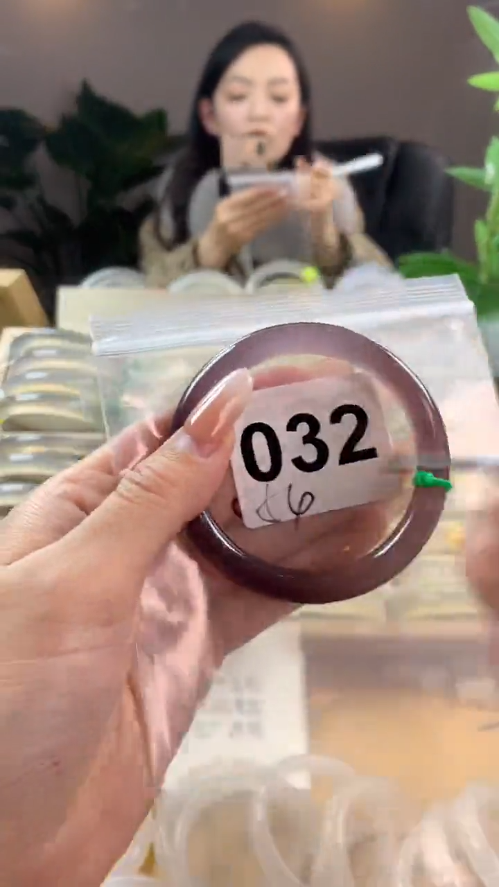 【闪购商品】玛瑙/玉髓手镯未镶嵌032