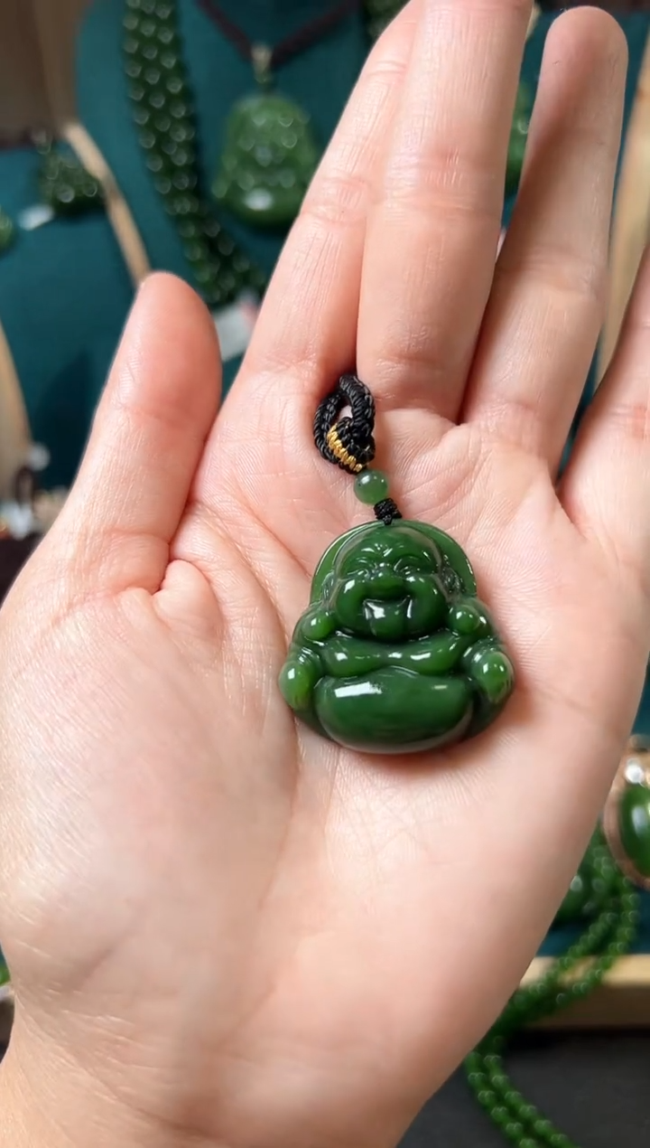 【闪购商品】和田玉（碧玉）颈饰未镶嵌碧玉31×32×11左右