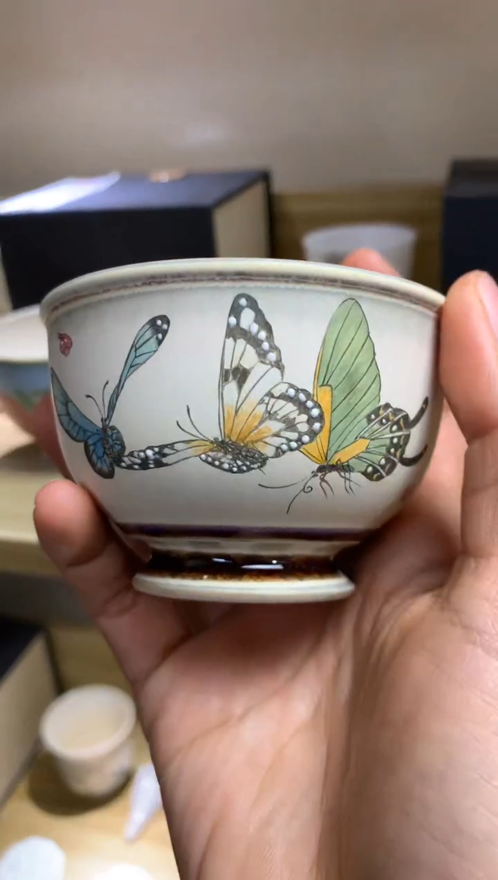 【闪购商品】拾泥手绘蝶恋花主人杯