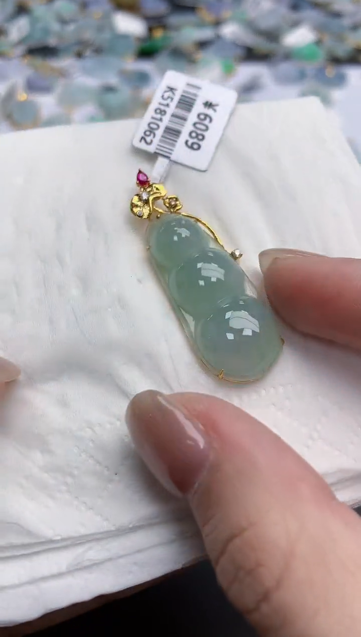 【闪购商品】翡翠颈饰18K金镶嵌天然缅甸翡翠A货