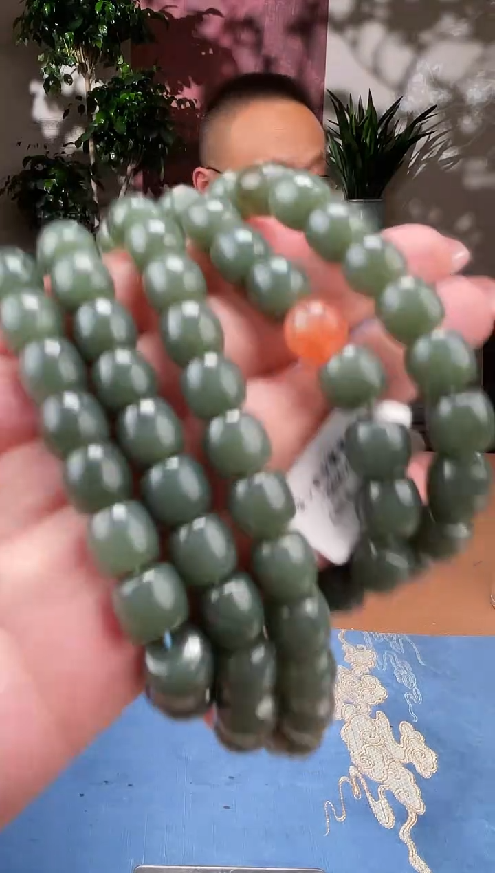 和田玉未镶嵌颈饰s237