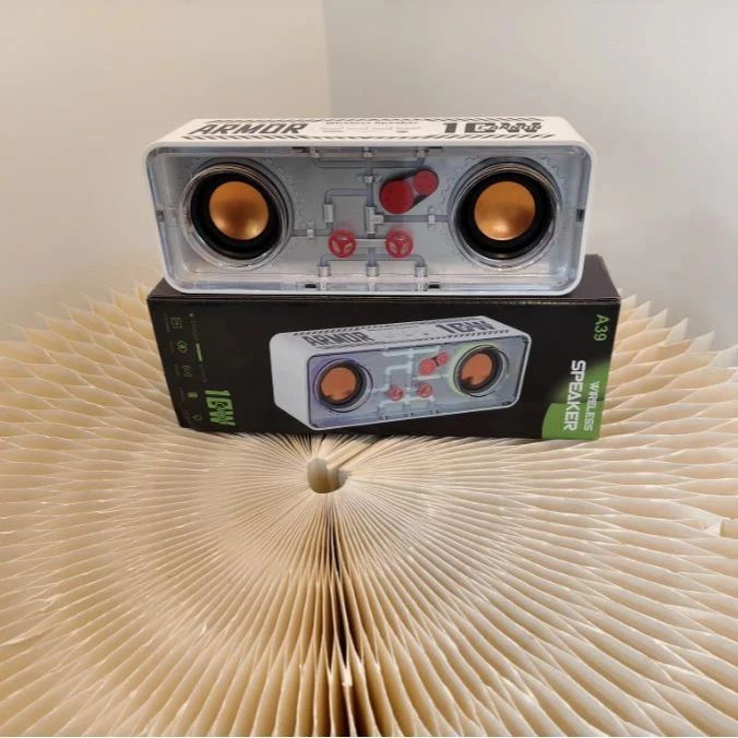 高颜值音箱  电器DD