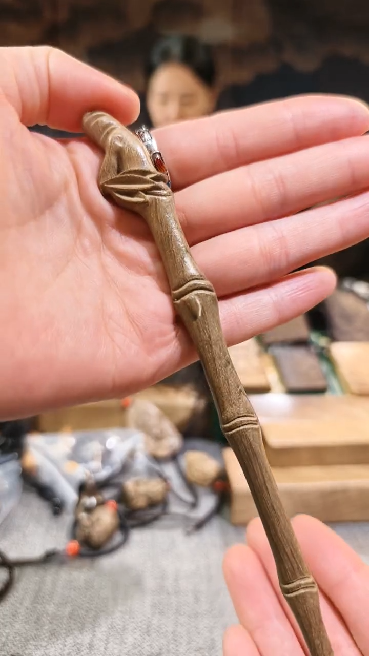 【闪购商品】金丝楠发簪手把件