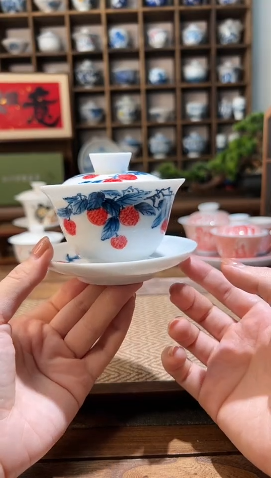 【闪购商品】手绘荔枝三才盖碗