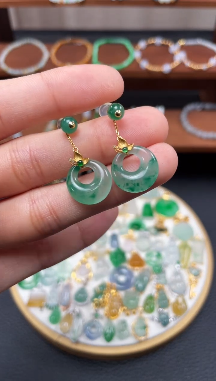 【闪购商品】石英质玉耳钉18K金镶嵌2个  JK613