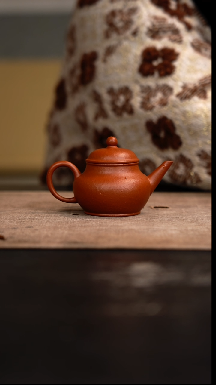 【闪购商品】紫砂茶壶芭乐水平朱泥