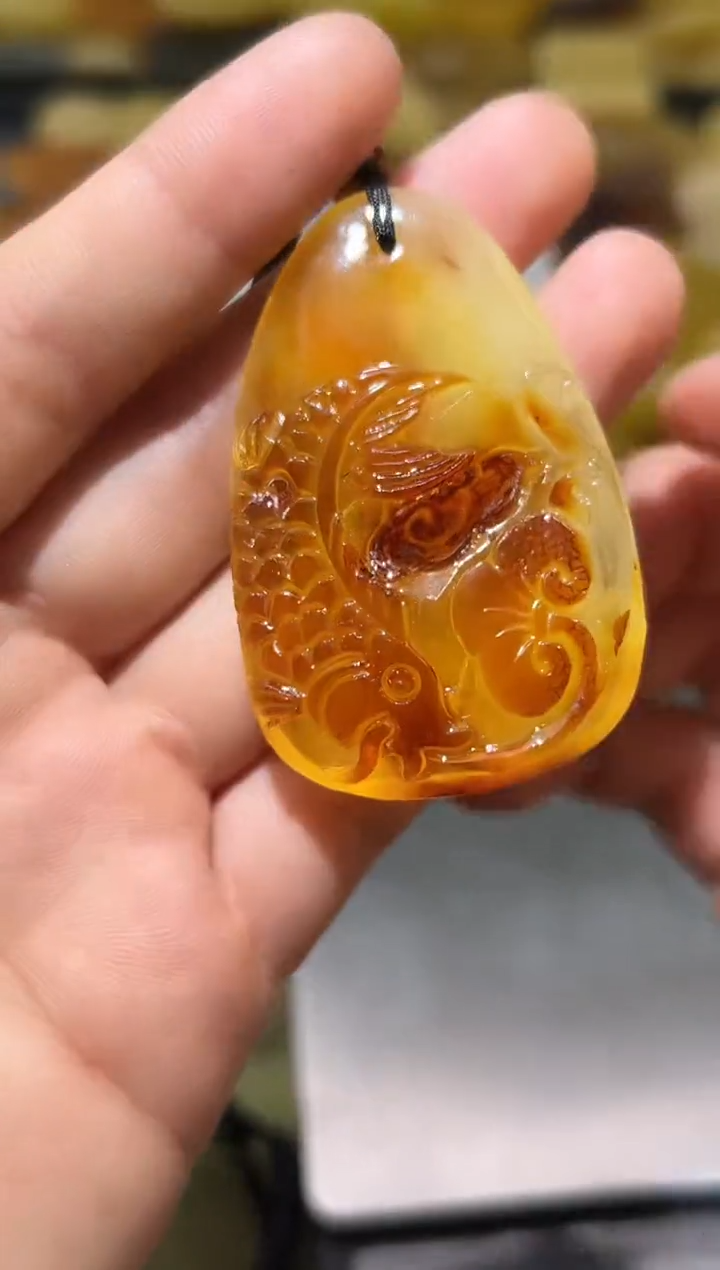 裸石琥珀未镶嵌琥珀蜜蜡吊坠