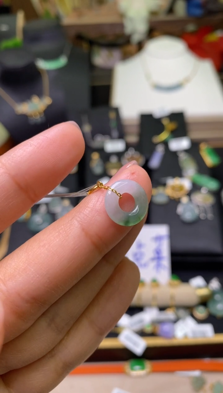 【闪购商品】翡翠颈饰18K金镶嵌净货18076