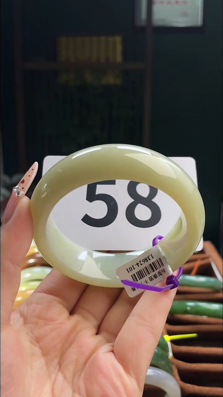 定制和田玉和田玉手镯