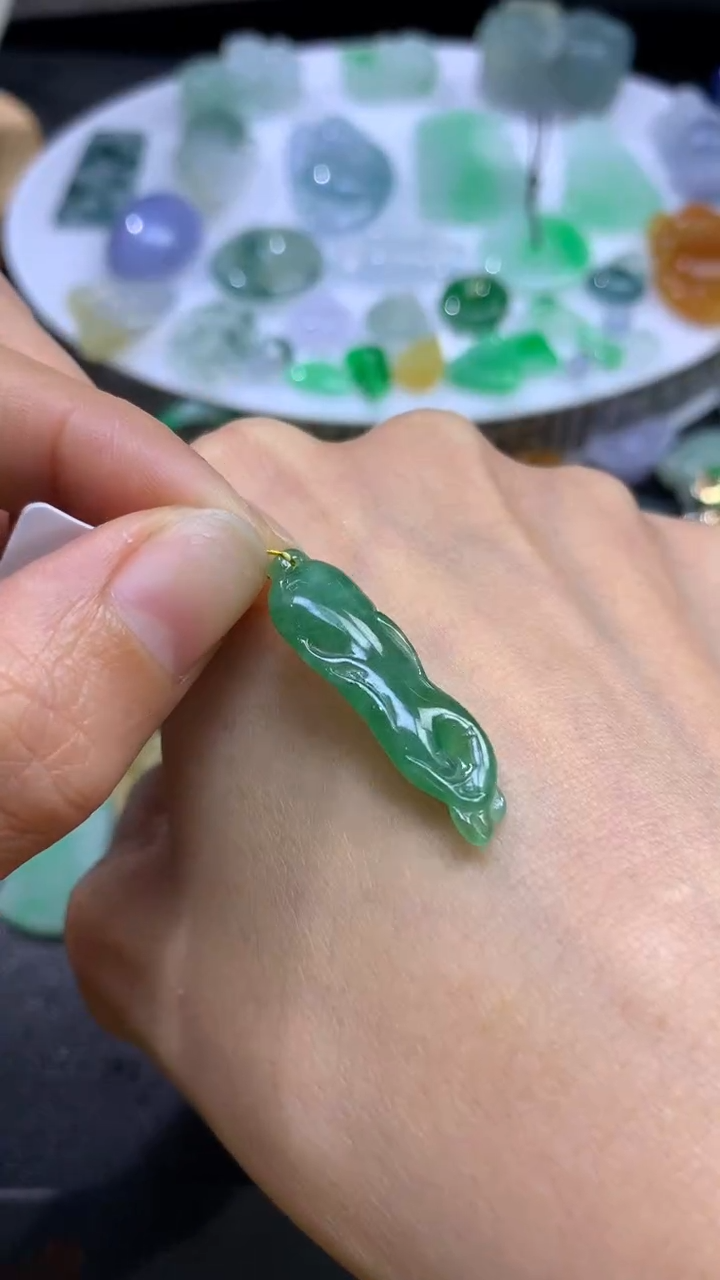 【闪购商品】定制翡翠未镶嵌翡翠