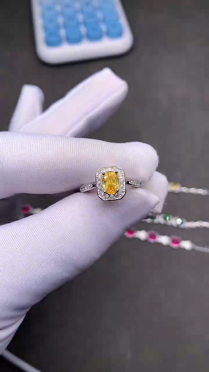 【闪购商品】彩色蓝宝石戒指银S925镶嵌.......
