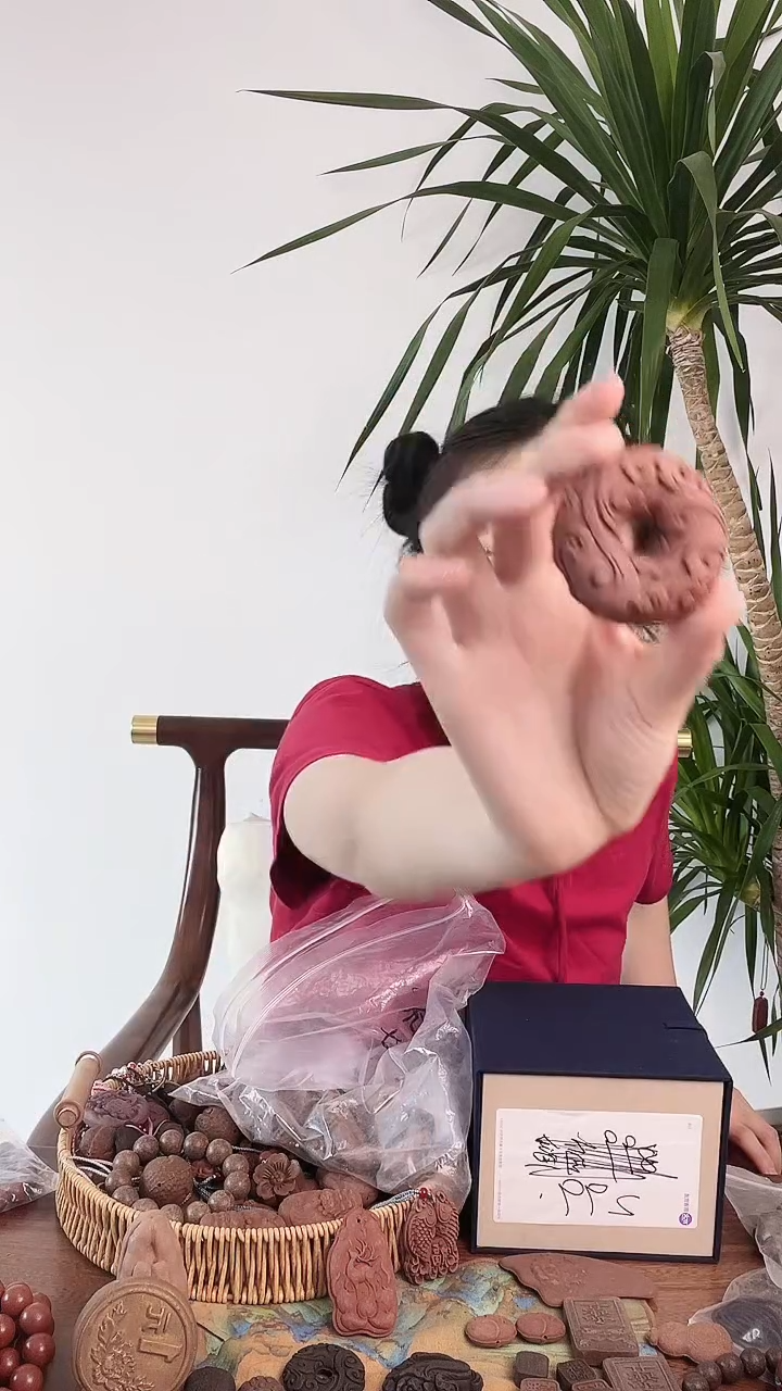 红颜息肌丸祥云扣