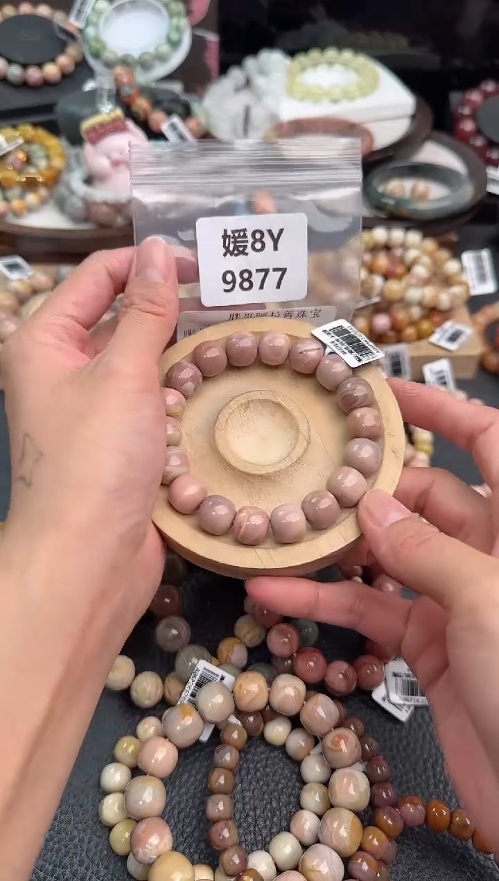 未镶嵌手链石英质玉奶*惜8Y9877