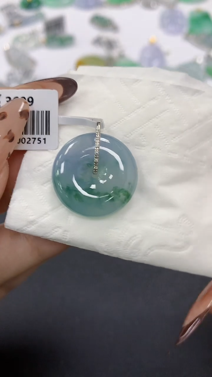 颈饰18K金镶嵌翡翠a货假一赔三支持复检百元上9元证书费自理