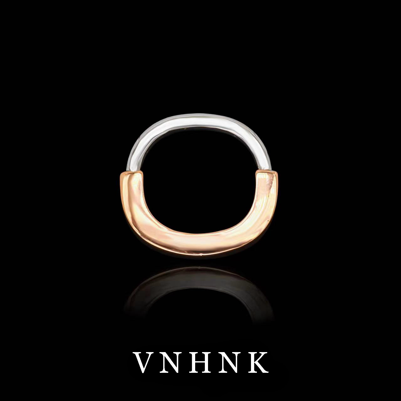 钛钢戒指 美可儿   A220    玫瑰色时尚百搭戒指