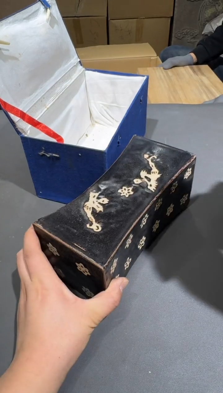 【闪购商品】杯小四孤品收藏中古品