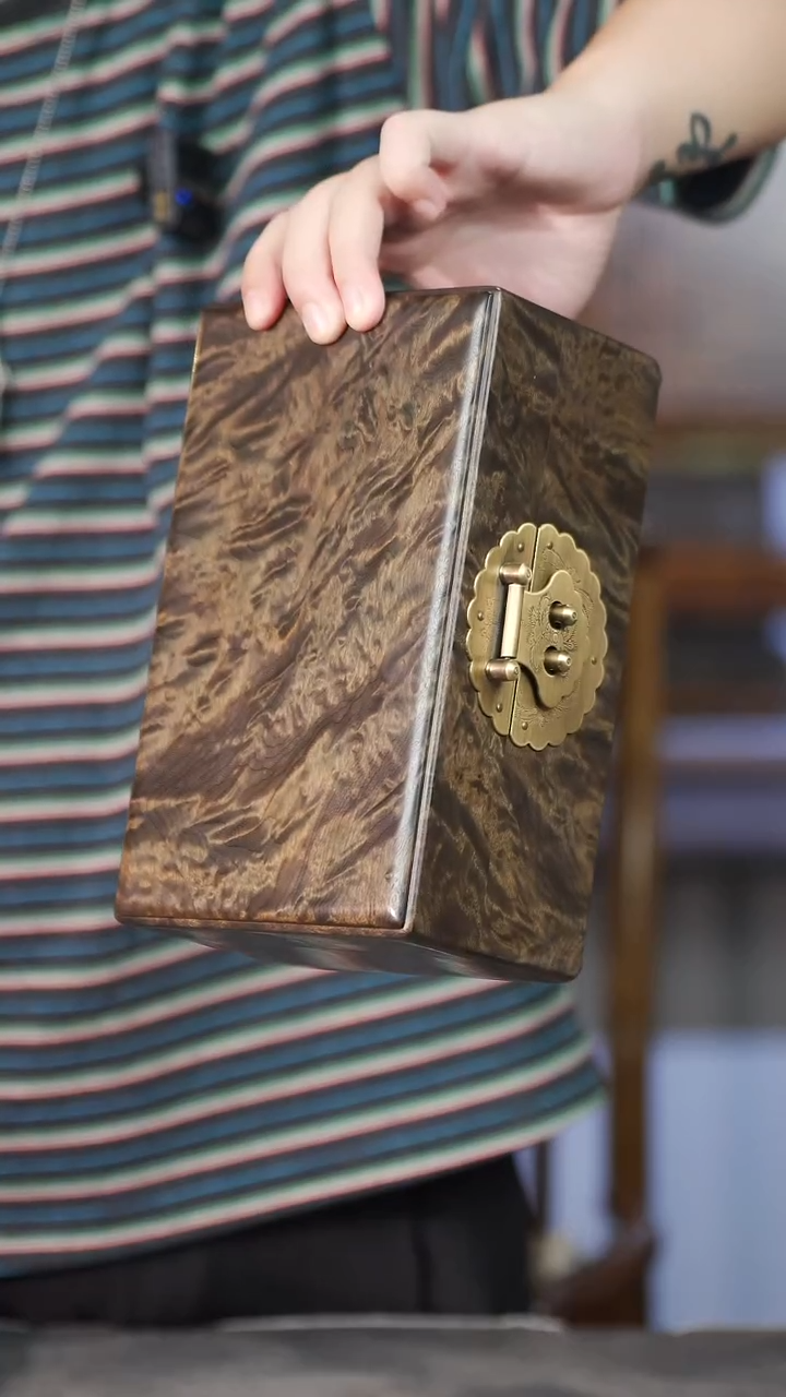 金丝楠828号阴沉满花一木一器首饰盒